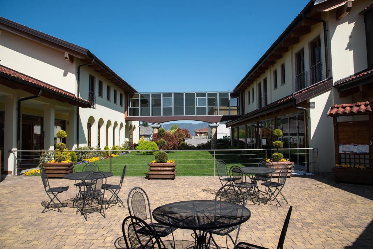 Resort Monviso Sanfront Esterno foto